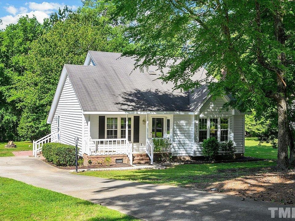 1st image of 1217 Pine Trl