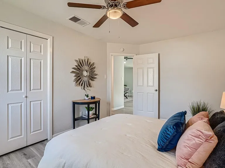 12314 Dellrey Dr #B — Photo 10