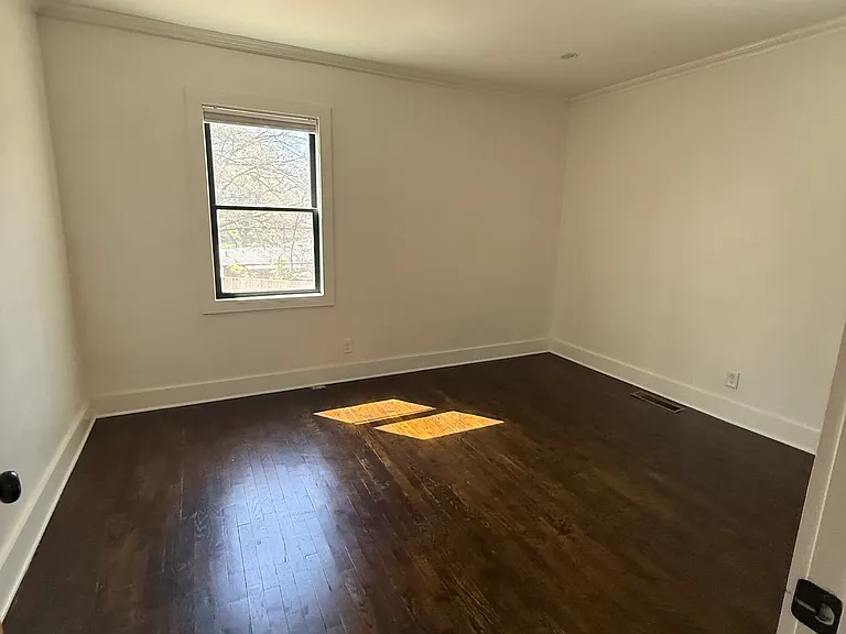 1232 Almont Dr SW — Photo 17