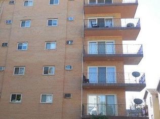 7432 Washington St APT 103, Forest Park, IL 60130