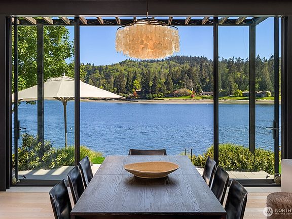 4th image of 10555 NE Seaborn Road