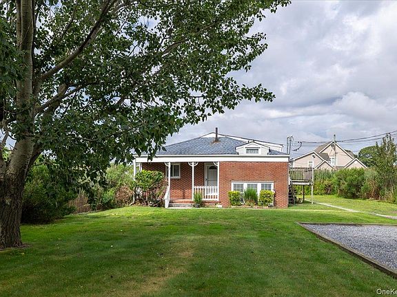 2nd image of 46 Riverdale Avenue