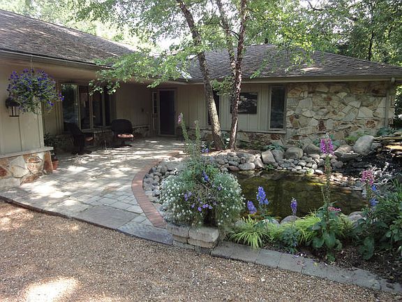 2nd image of 12649 Timberlane Dr