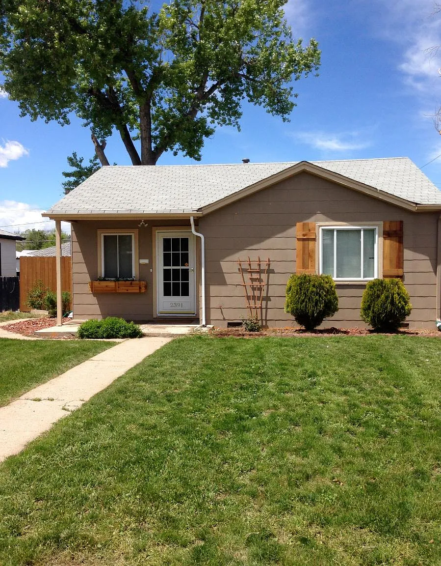 2 bed, 850 sqft, $1,950 — Photo 1