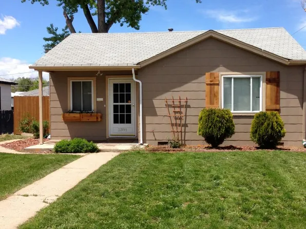 2391 Hanover St, Aurora, CO 80010