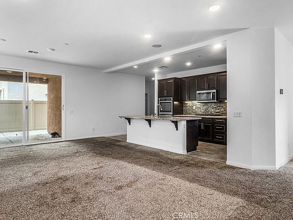 4th image of 5919 Silveira St