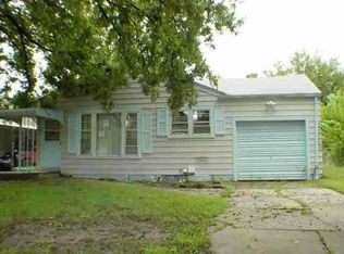 3005 E Southfork Ct, Wichita, KS 67216