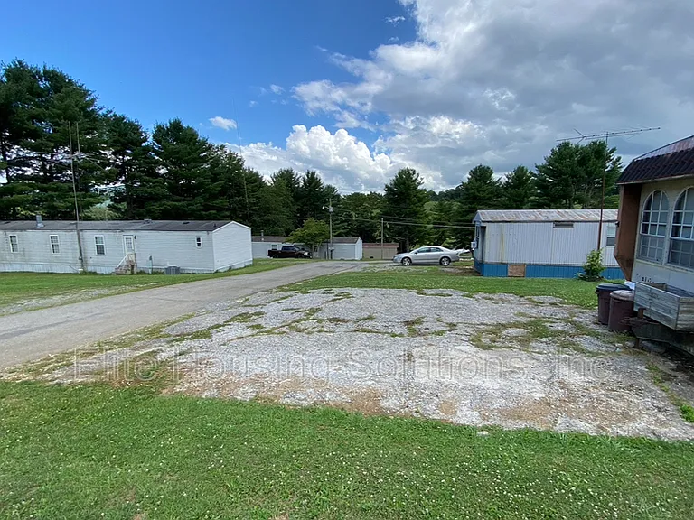 1380 Old Stage Rd #5 — Photo 15