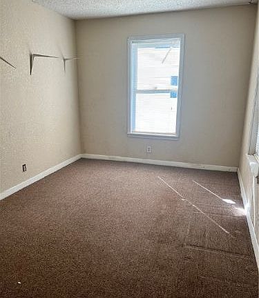 4th image of 4409 Nesbitt Dr