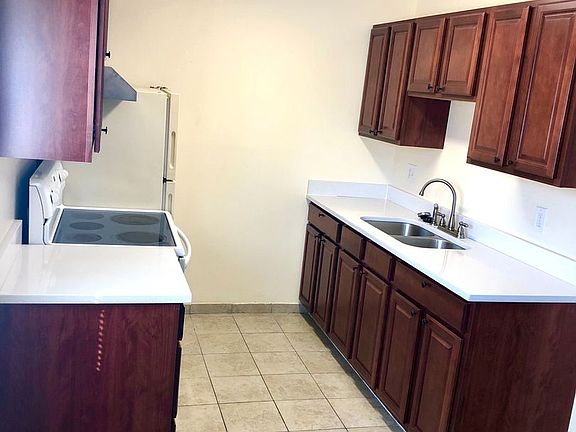 4th image of 2880 Eliot Cir #204