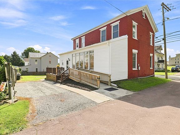 2nd image of 401 North St