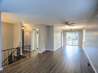 10141 W 96th Ter, Overland Park, KS 66212