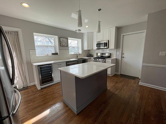 2nd image of 7508 Oxford Dr