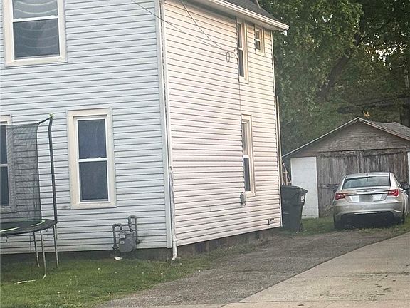 3rd image of 436 Race St