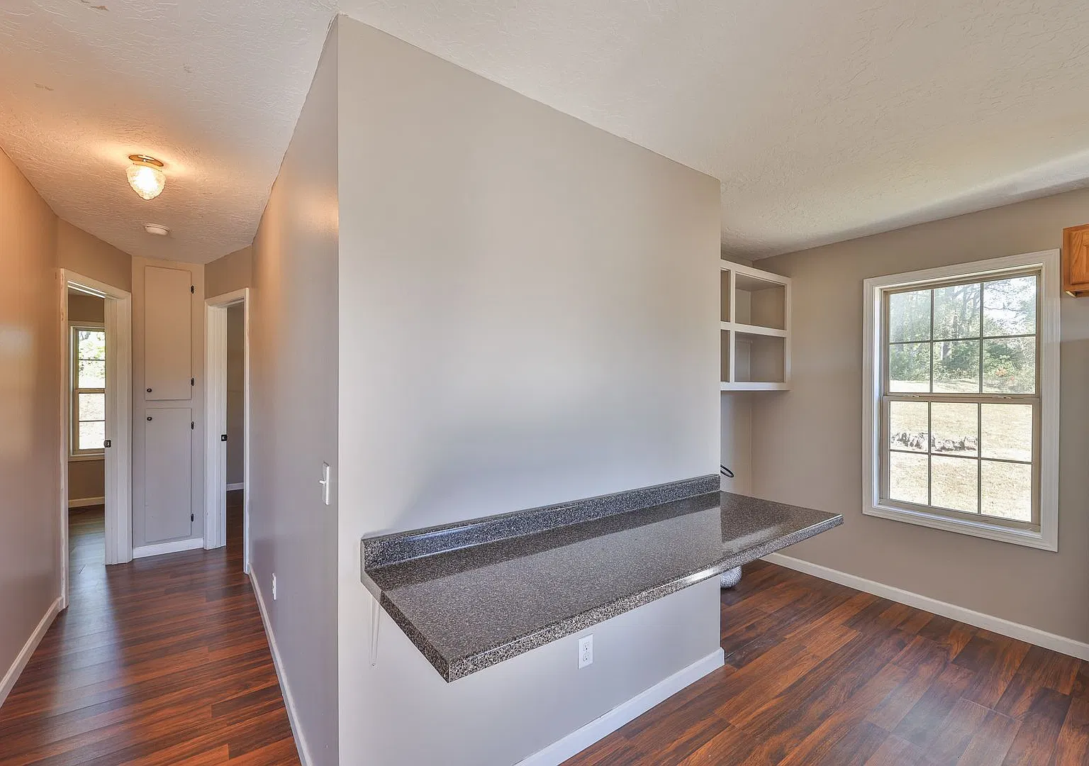 Cozy 2 BD, 2 BA Duplex in Martin, TN! — Photo 1