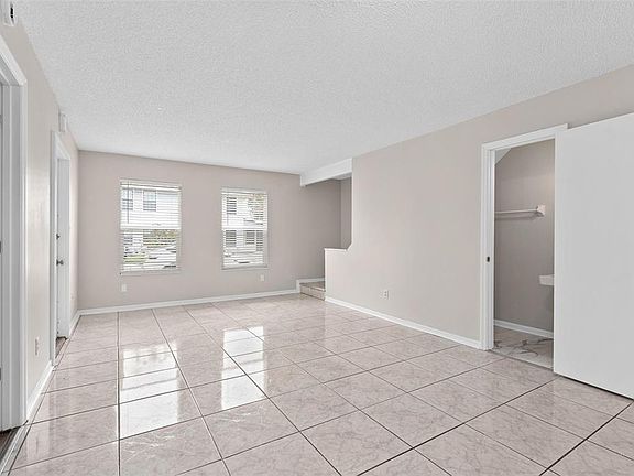 5th image of 505 TANOAK COURT