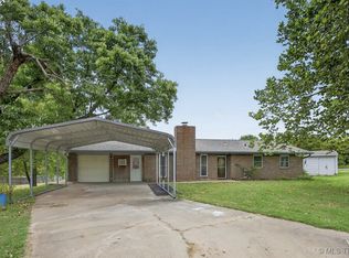 116 Sunny Pl, Chandler, OK 74834