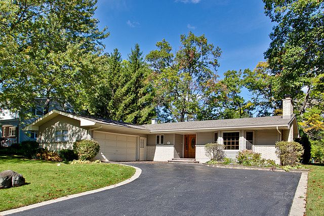 1st image of 320 Harvey Ave