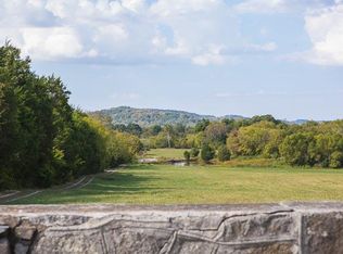 6319 Cox Rd, Arrington, TN 37014