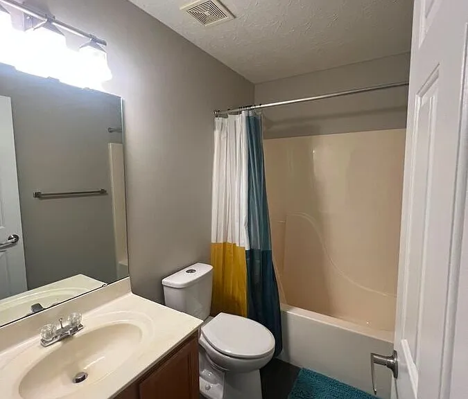 159 Green River Dr #9 — Photo 18