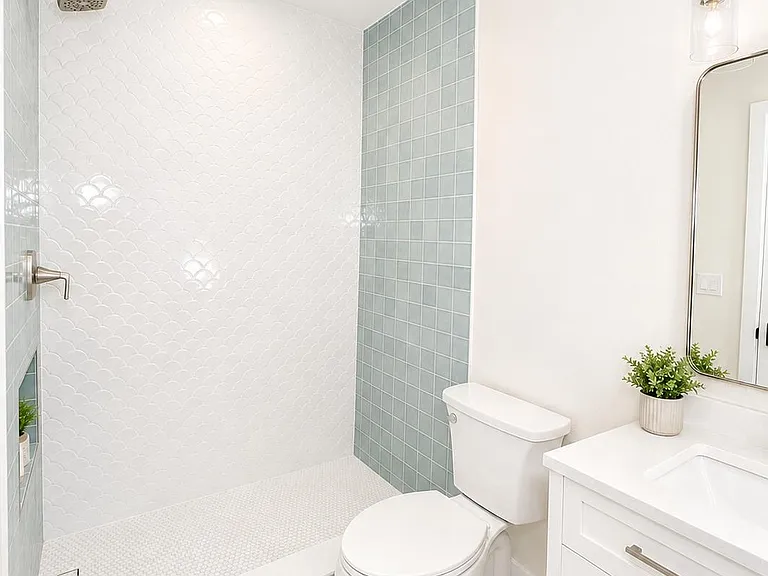 105 147th Ave E #2 — Photo 7