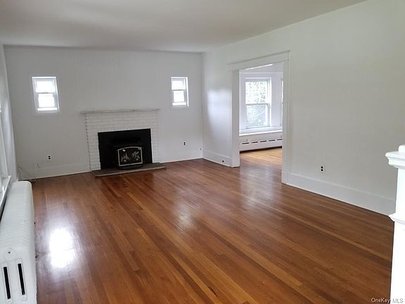 3rd image of 676 Mamaroneck Ave