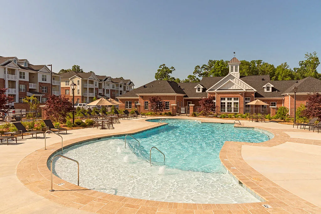 Clairmont at Jolliff Landing — Photo 1