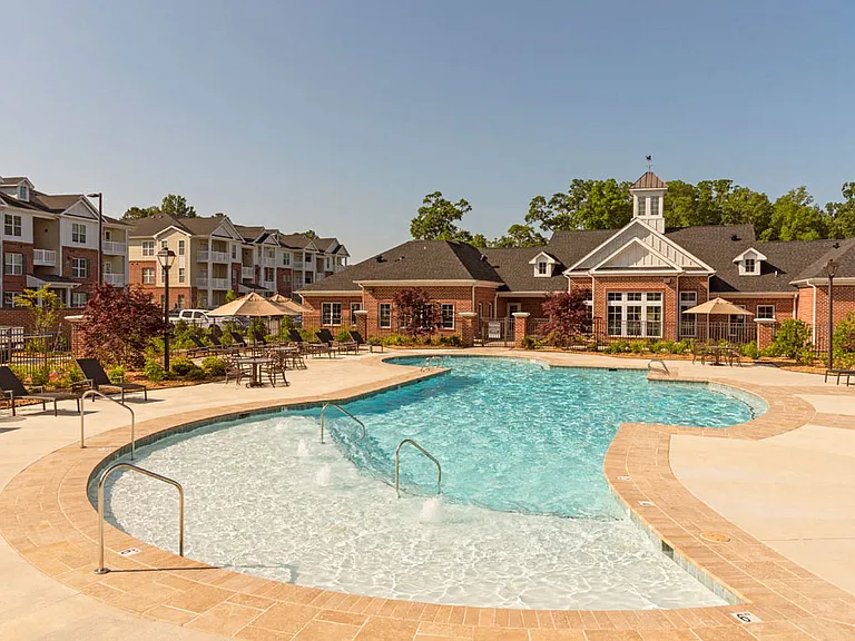 Clairmont at Jolliff Landing — Photo 1
