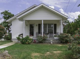 1708 S Main St, Springfield, TN 37172