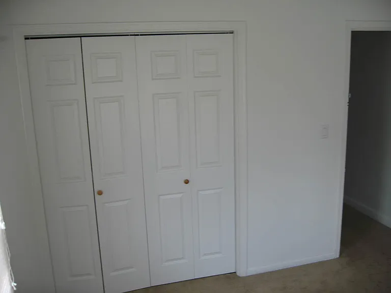 3101 Lincoln Way — Photo 9