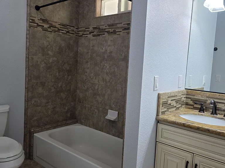 780 W Cotati Ave — Photo 12