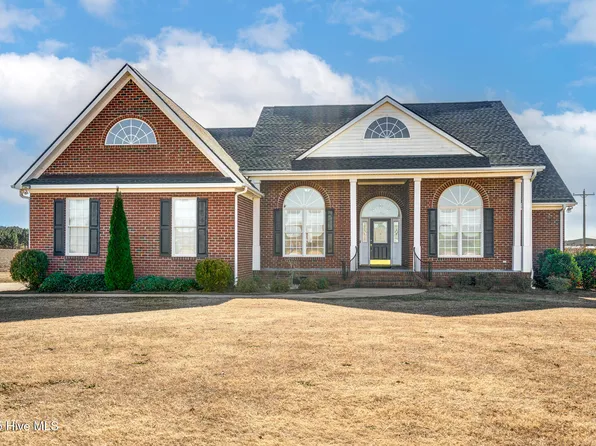 7204 E Langley Road, Elm City, NC 27822