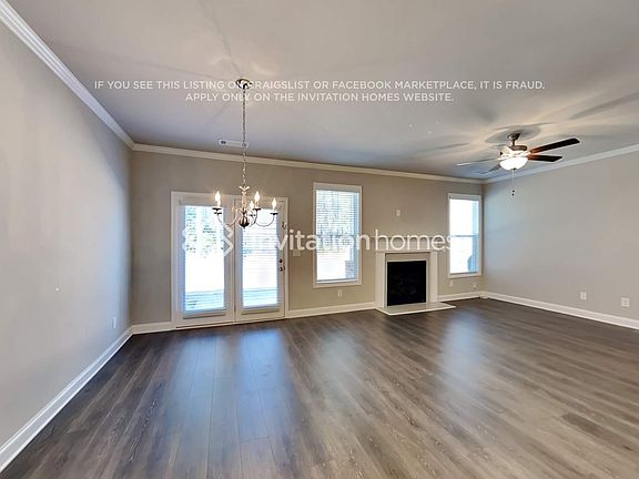 4th image of 921 Alder Grove Trce