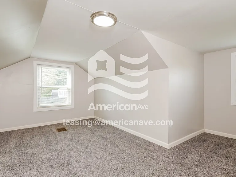480678_011_wm_-_bedroom_13193799.jpg