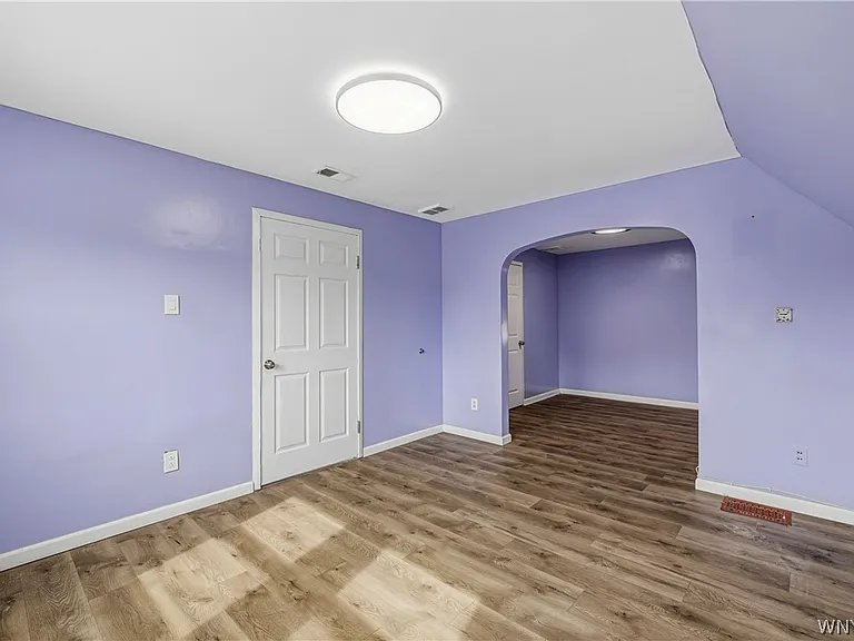 25 Parkridge Ave — Photo 13