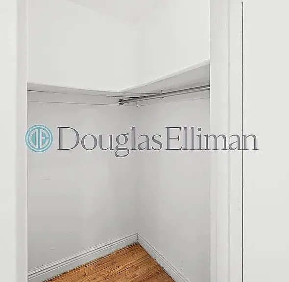 295 Park Ave S #17PHP — Photo 3