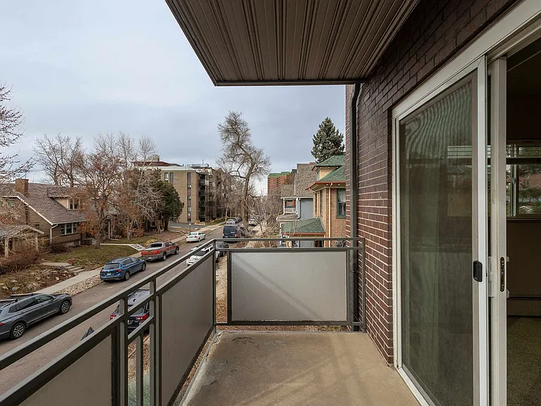66 S Clarkson St — Photo 39