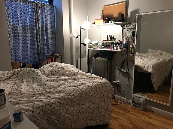 2nd image of 232 Meserole St APT 1