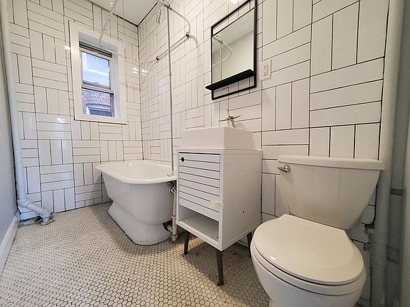 5th image of 3137 John F Kennedy Blvd #205
