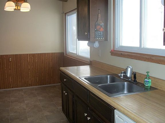 4th image of 1956 Broadford Dr