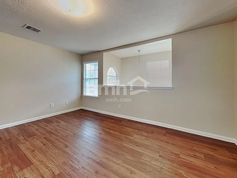 15458 Bammel Oaks Ct — Photo 9