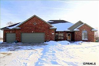 1st image of 16405 Woodland Dr