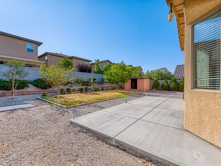 2658 Early Light Dr — Photo 35