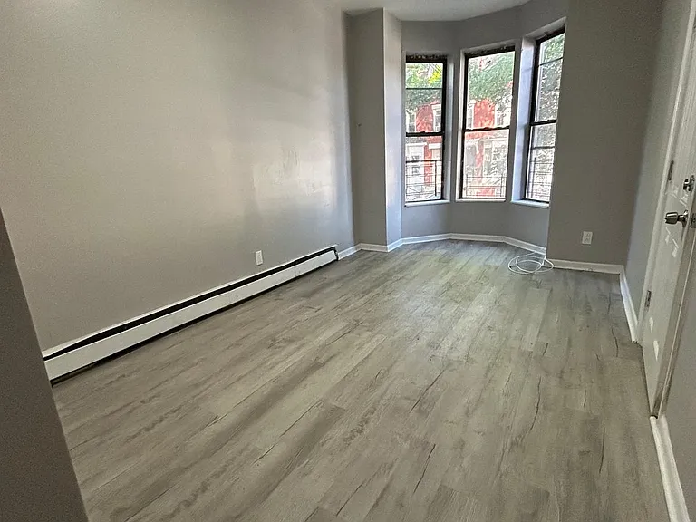 36 S 12th St #1A — Photo 4