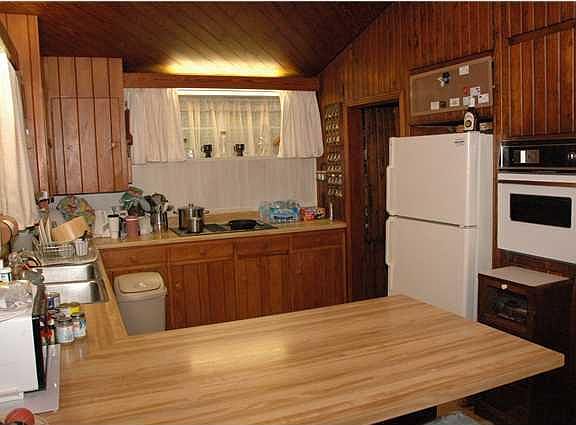 3rd image of 602 Contour Ave