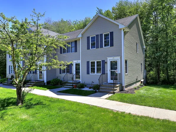 37 White Tail Lane #37, Wallingford, CT 06492