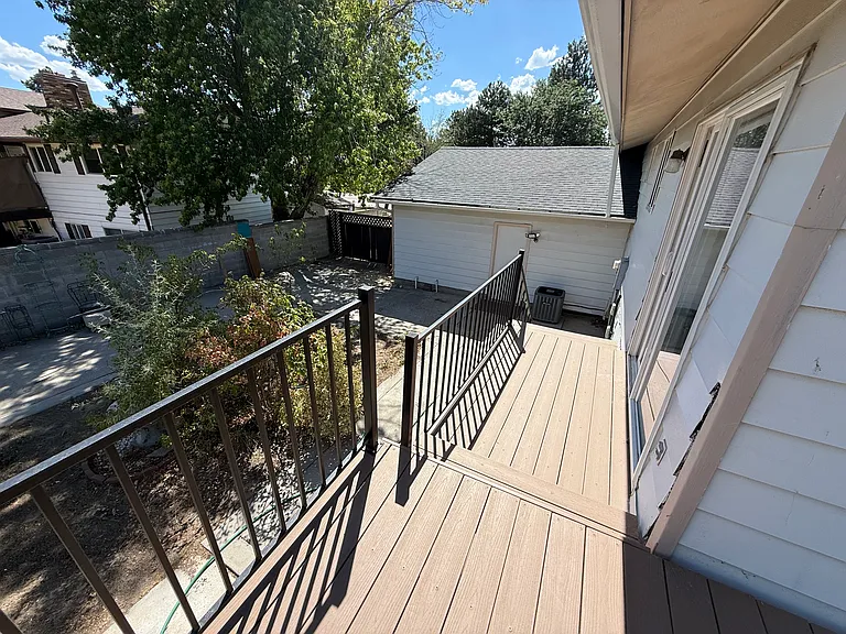 992 E Sunburn Ln — Photo 13