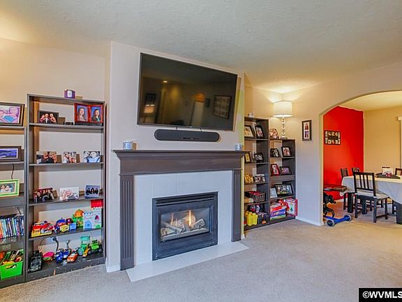 5th image of 2664 Citrus Pl NW