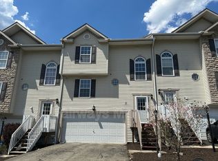 6438 Lindsey Ln #1, Export, PA 15632