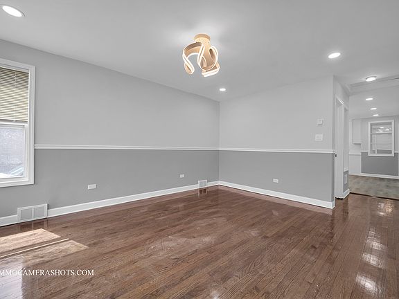 4th image of 6404 S Winchester Ave
